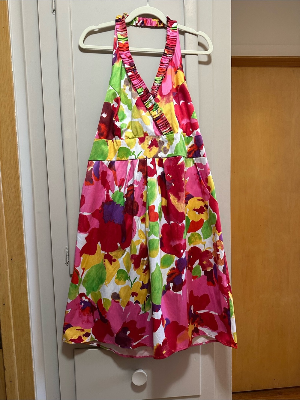 Women’s Elastic Multicolored Halter Dress Size 18W